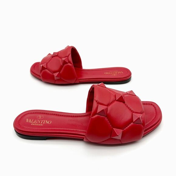 VALENTINO Rockstud Red Leather Sandal Size 39 Flat Flip Flop Slide Mule Studded - Picture 3 of 13
